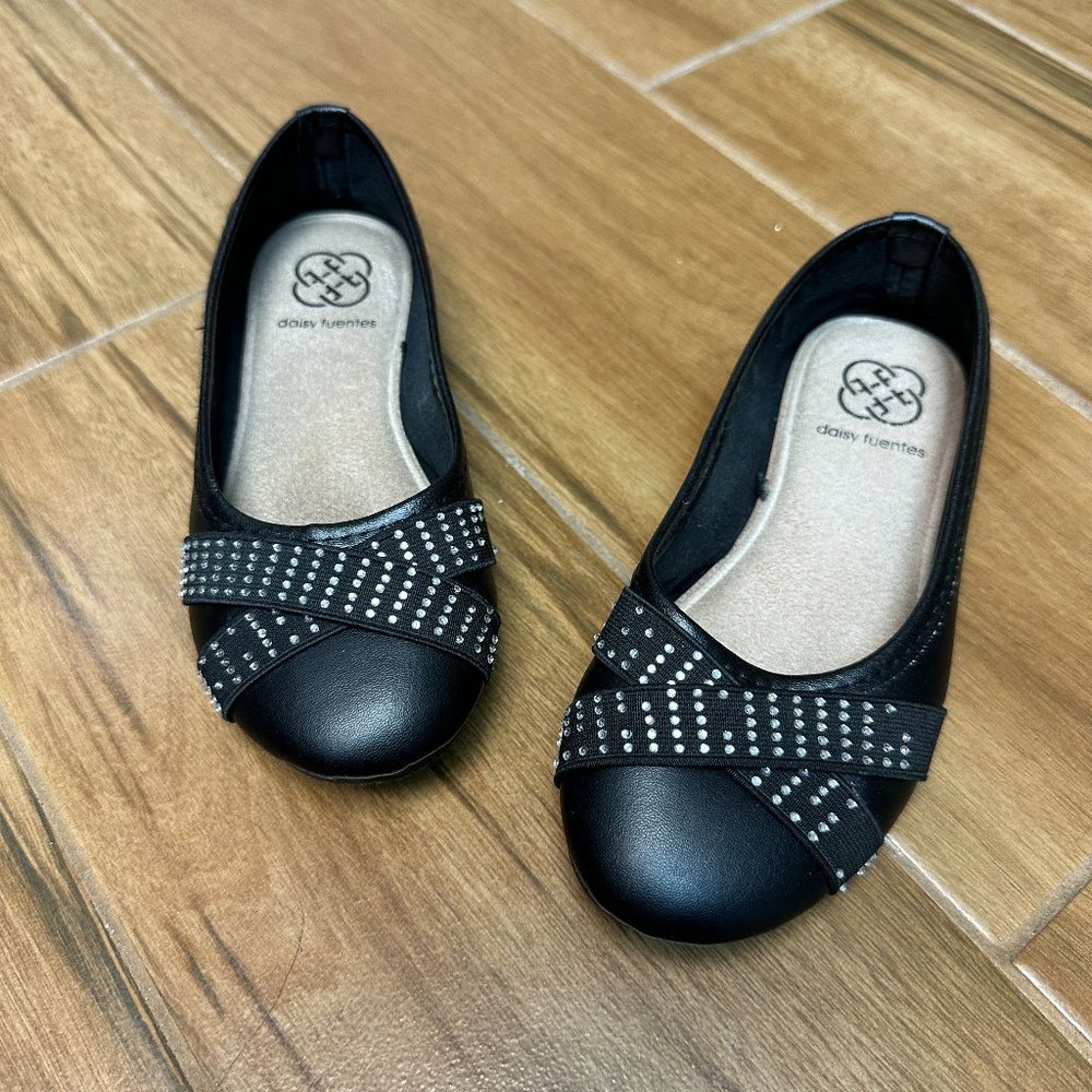 Daisy Fuentes Girls Slip On Flats Shoes Black & Silver Size 13 In Great Shape!!